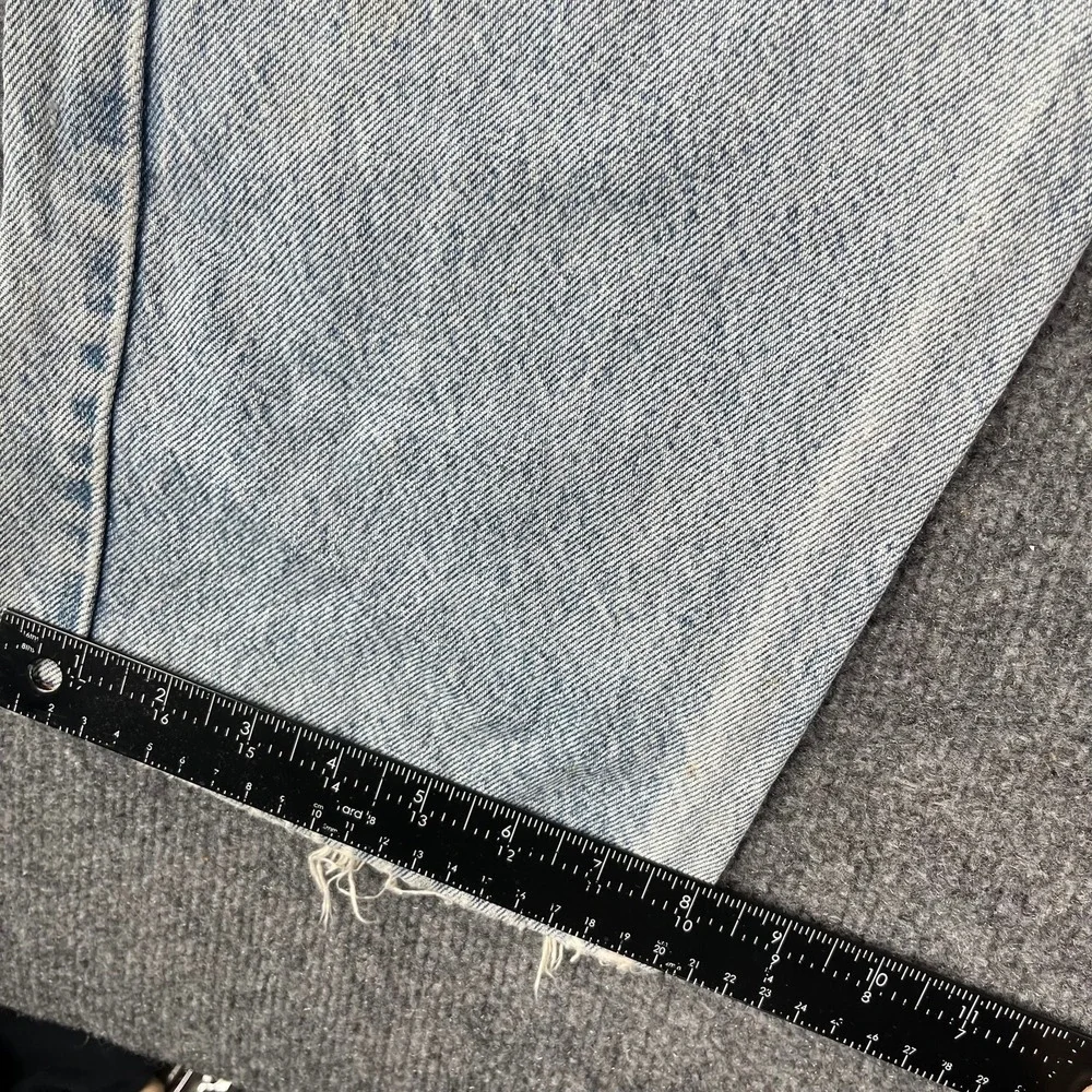 Levis‎ 550 Jeans Mens Size 36x34 Light Wash Distressed Relaxed Tapered